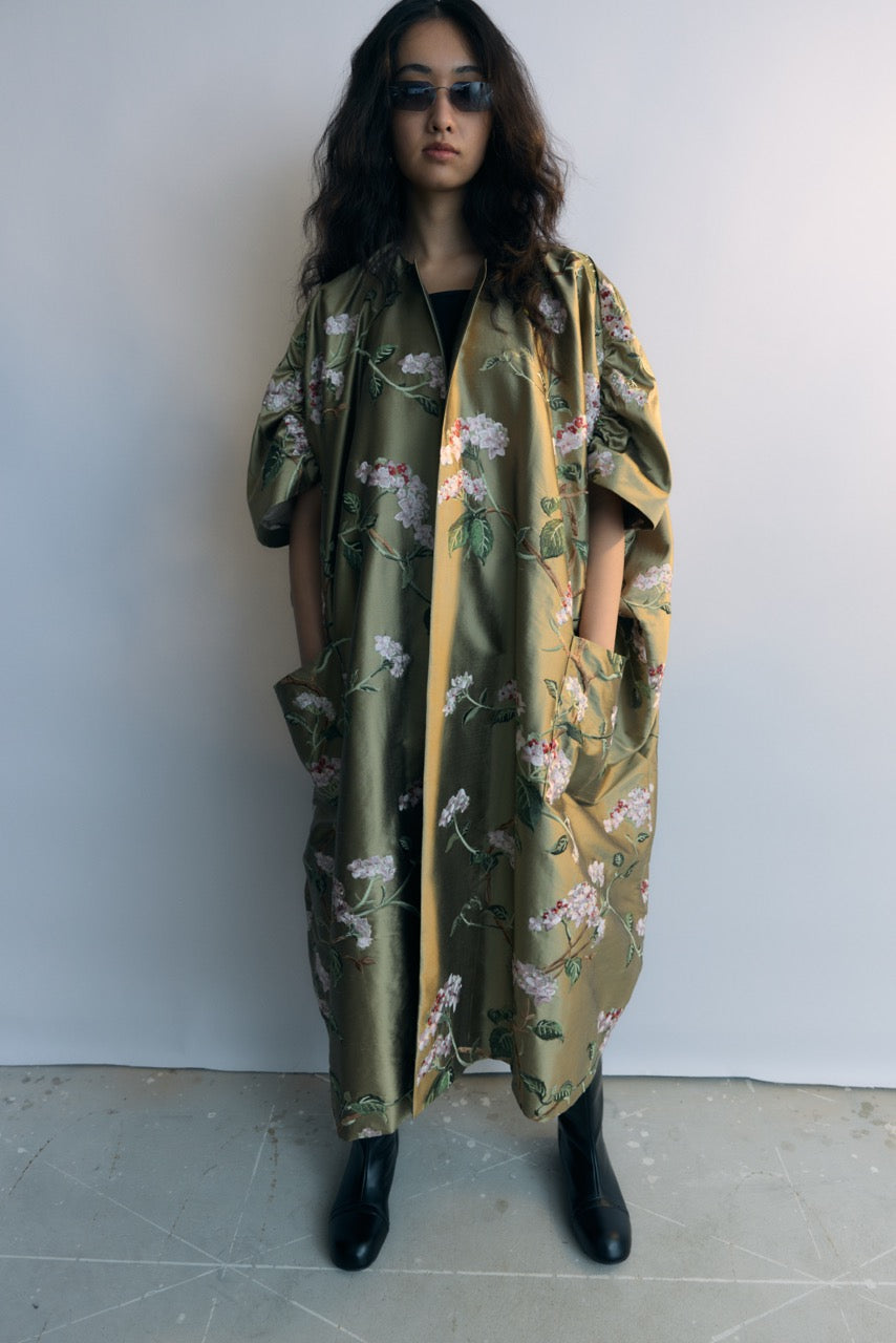 Beige Floral Sleeves Robe