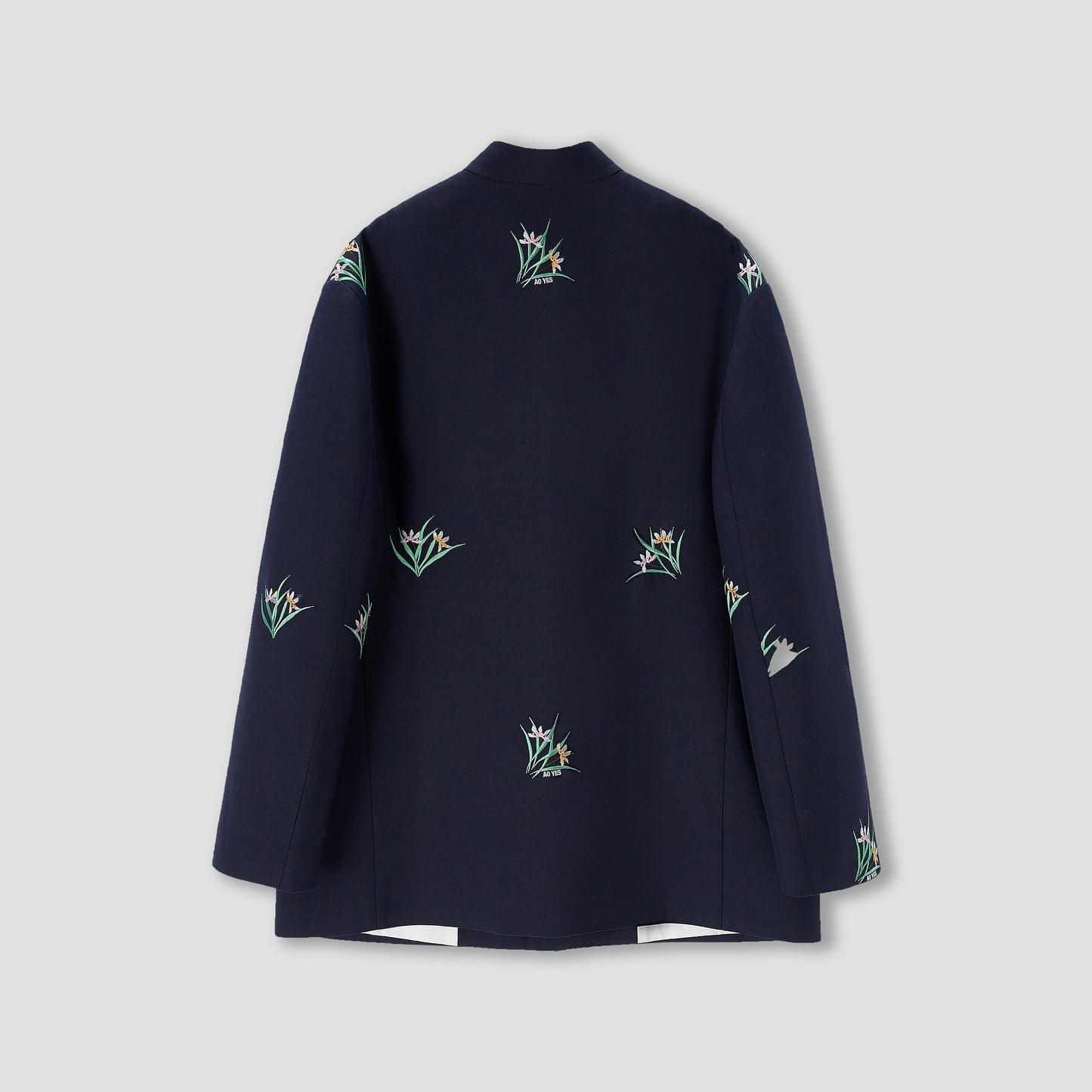 Embroidery mandarin collar jacket
