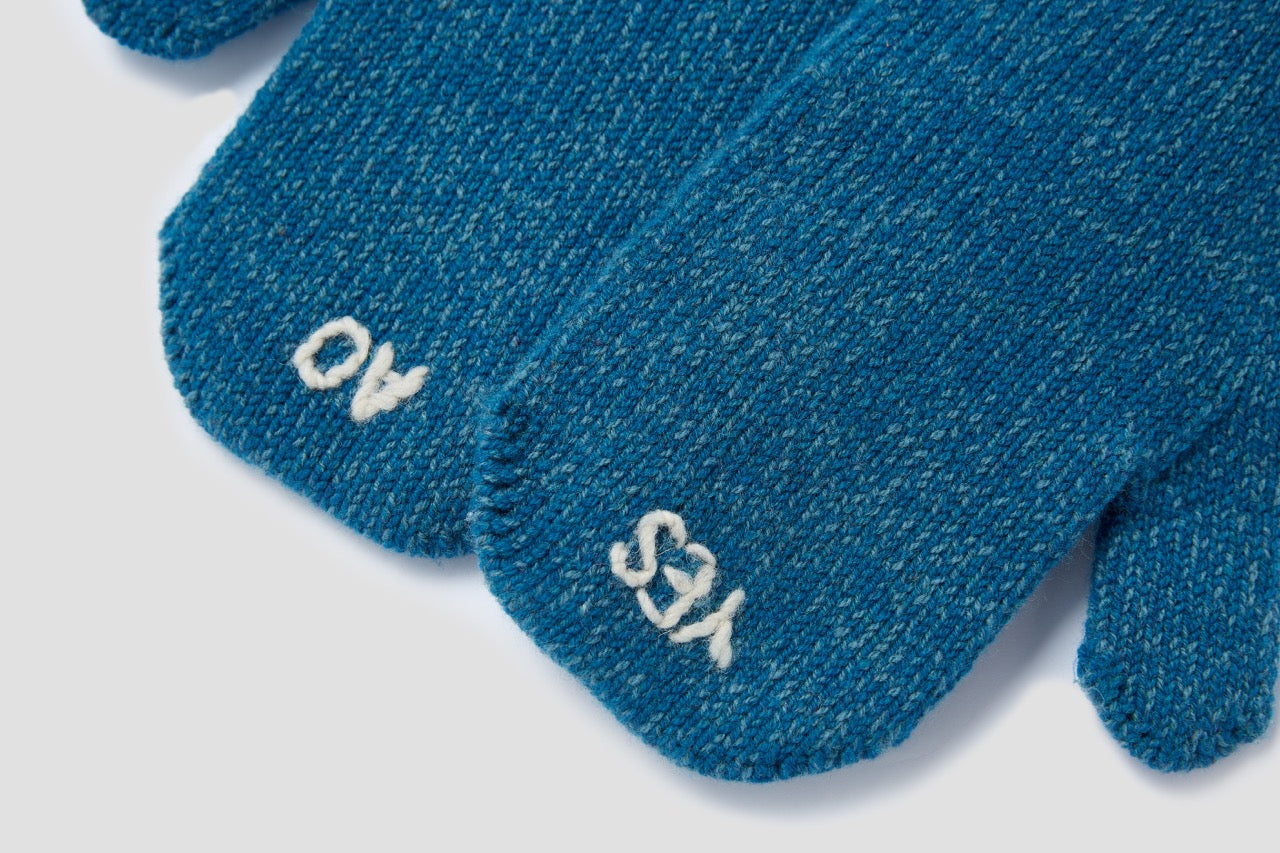 Blue Knit Scarf gloves