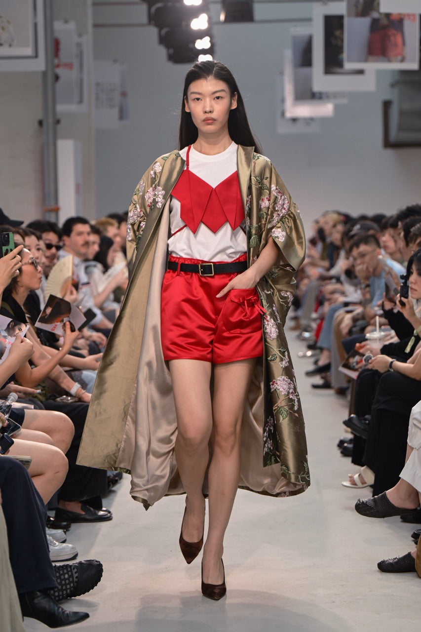 Beige Floral Sleeves Robe